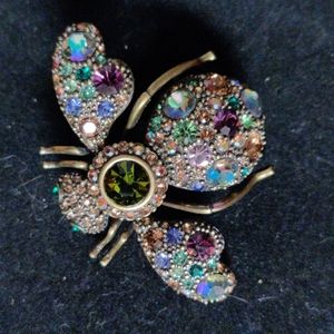 Joan Rivers RARE XL crystal encrusted bee brooch pin